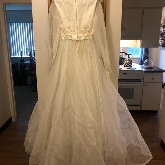 Vintage Wedding Dress - Picture 2 of 2
